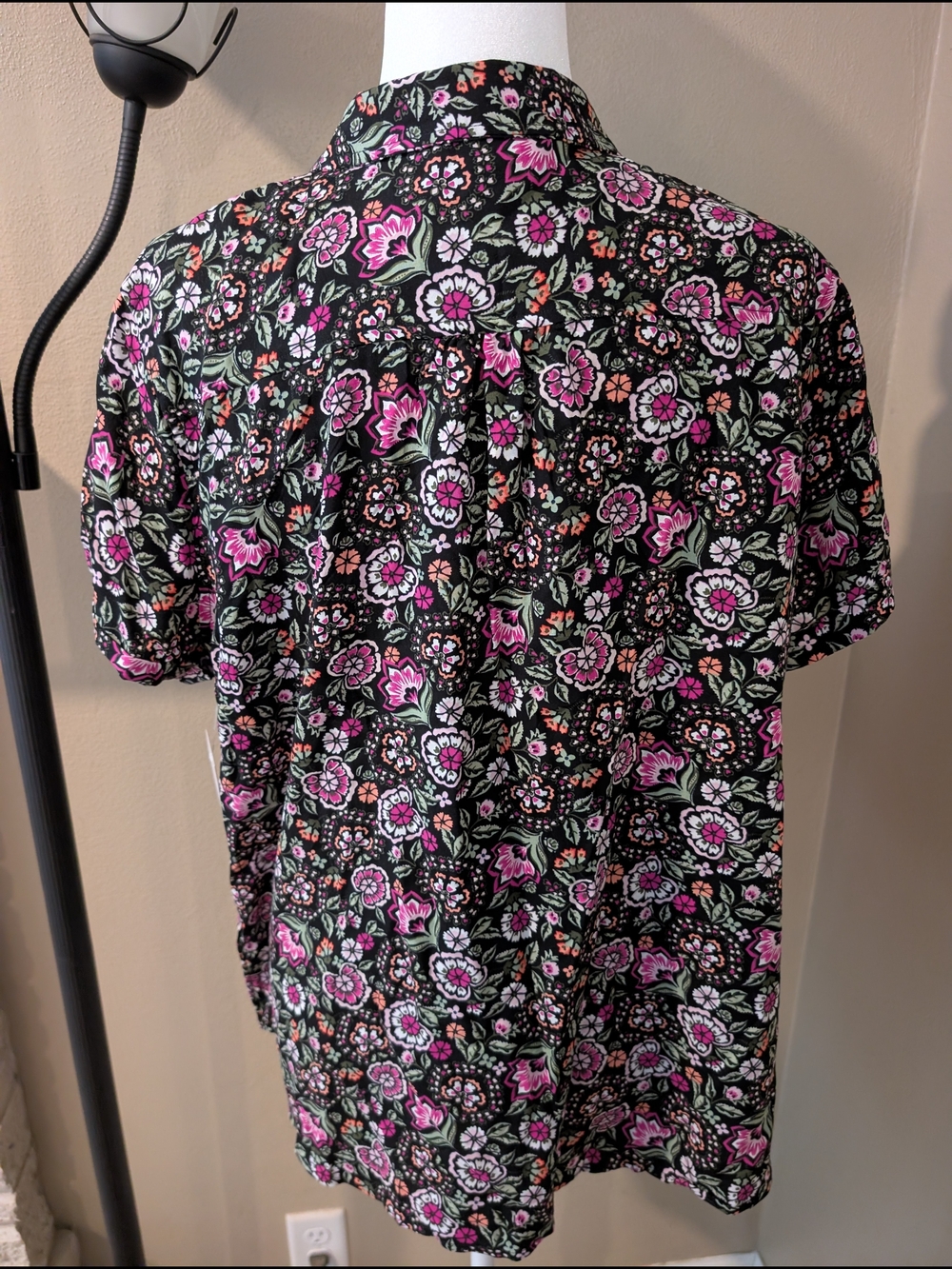 croft & barrow Black Floral Button-Down Shirt with Pink & Green Accents - Picture 4 of 6